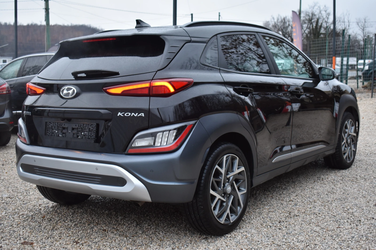 Hyundai Kona 1.6HYBRID= FACELIFT= DIGITAL= KEYLESSGO= КАТО НОВ! - изображение 5