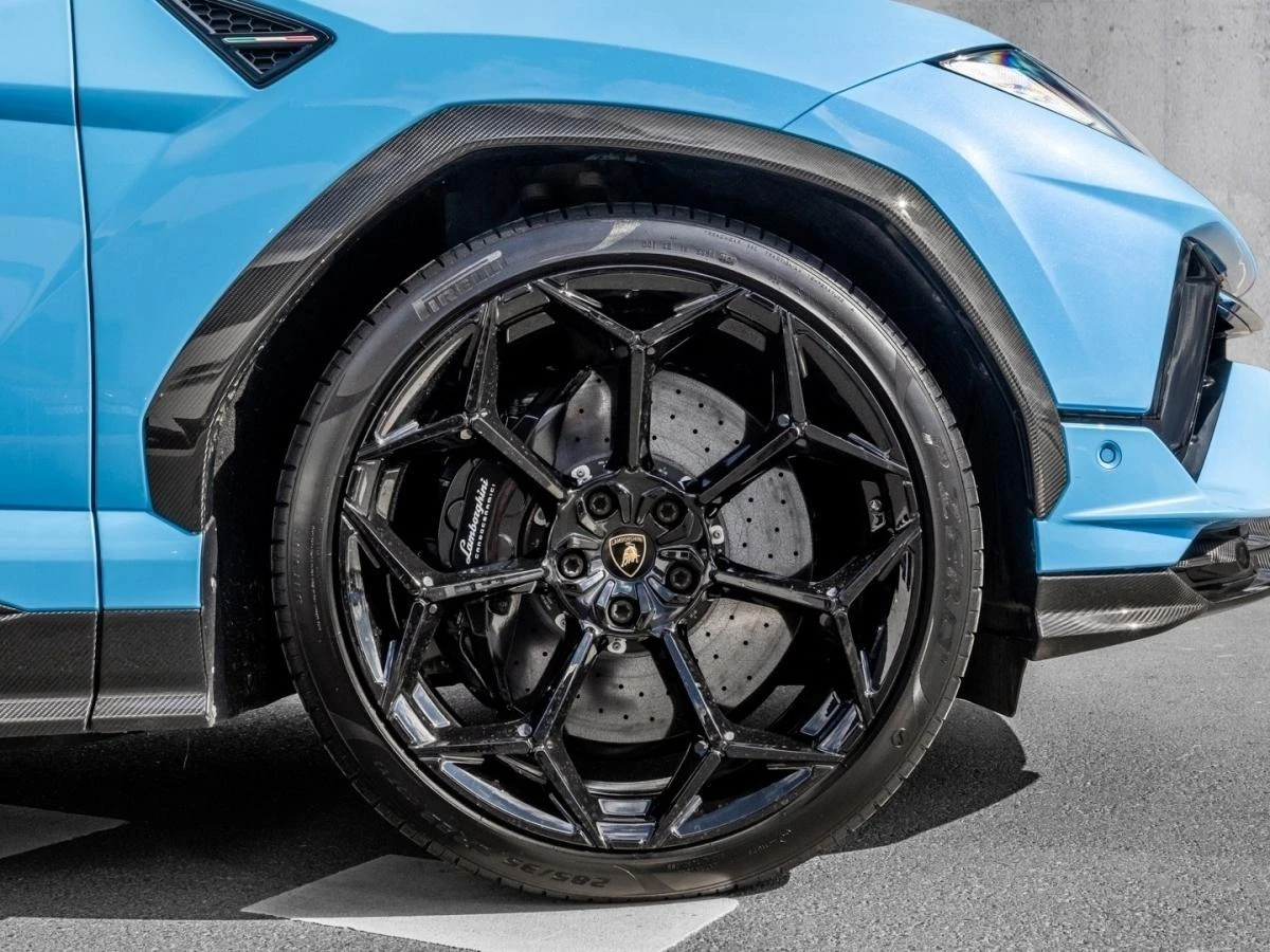 Lamborghini Urus PERFORMANTE AKRAPOVIC CARBON B&O CERAMIC HEAD UP - изображение 3