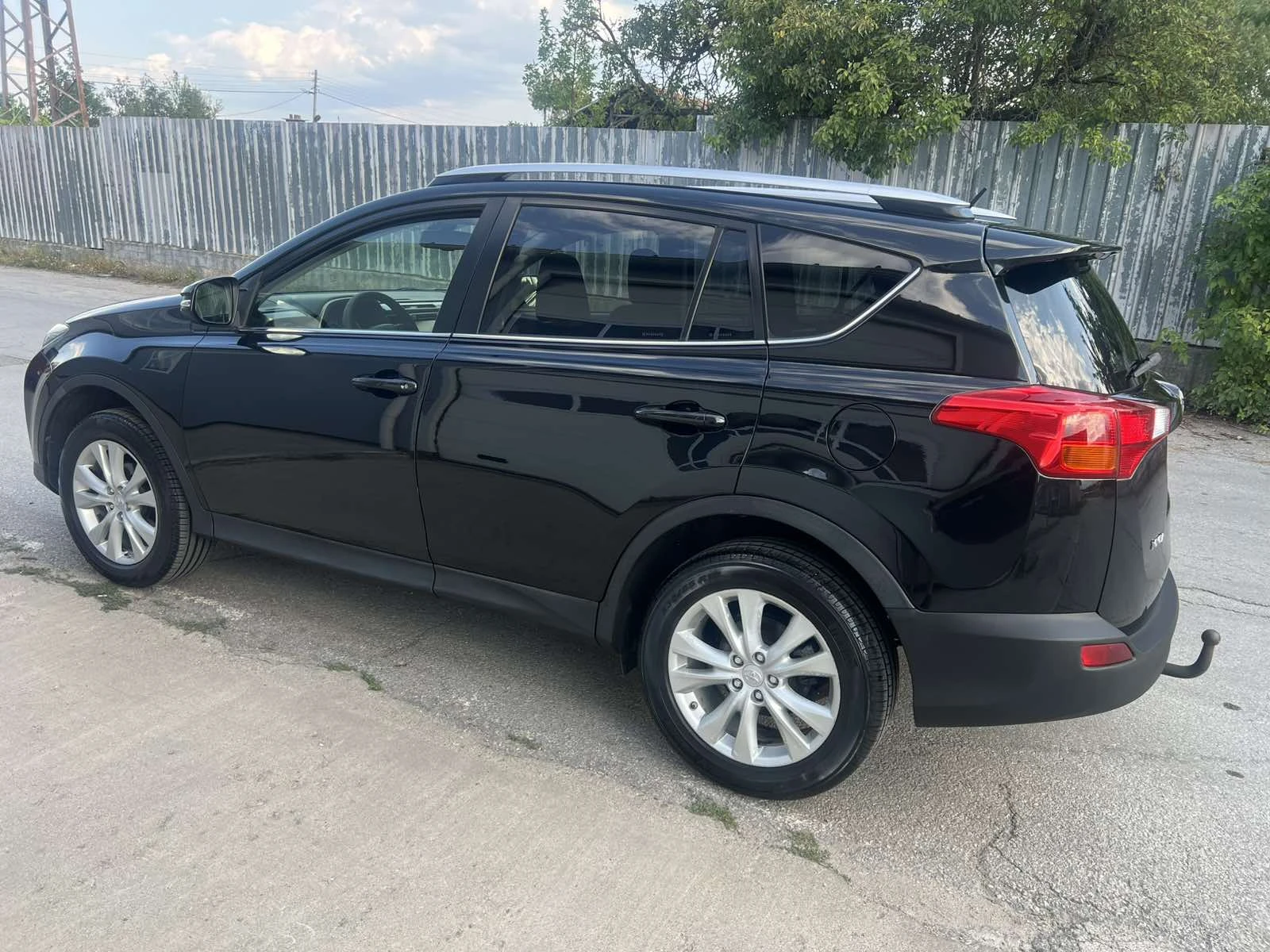 Toyota Rav4 2.2D4D 4X4 NAVI CAMERA - изображение 2
