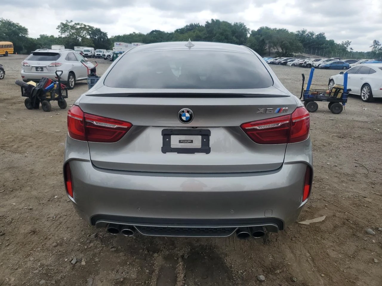 BMW X6 X6М 4.4L V8 - изображение 5