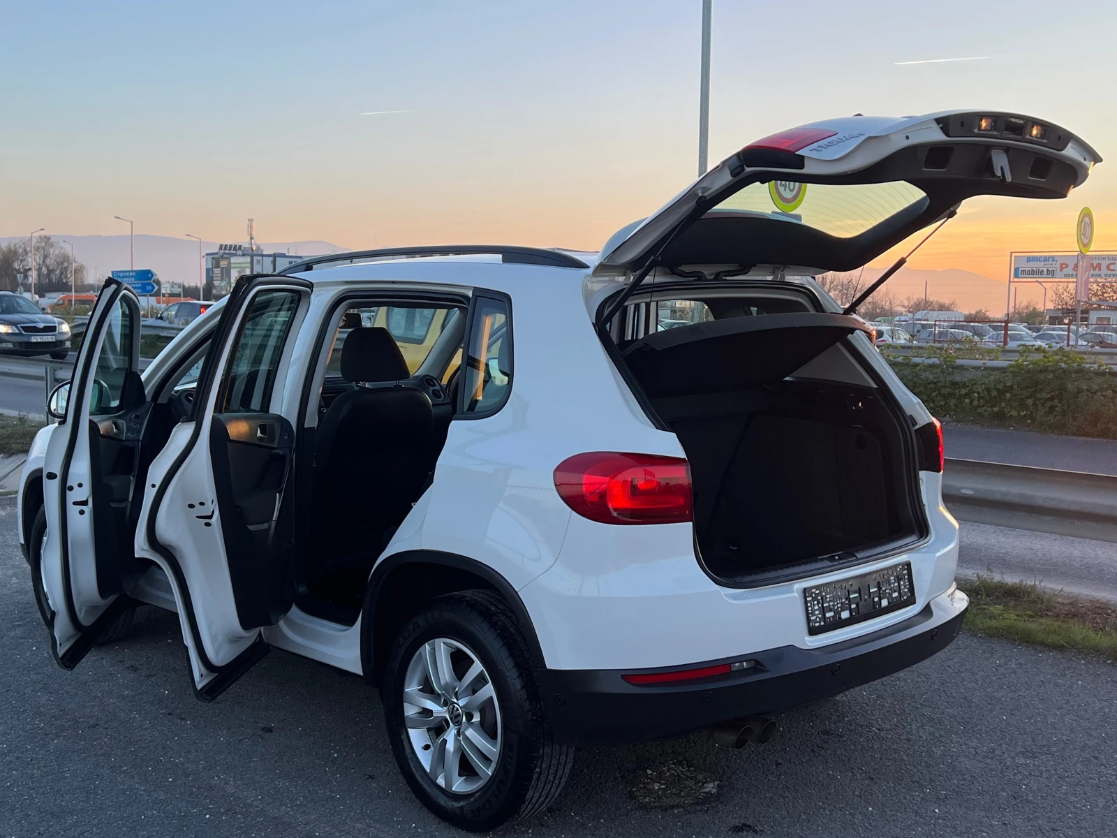 VW Tiguan ������-��������-�����������-��� | Mobile.bg � ����������� 14