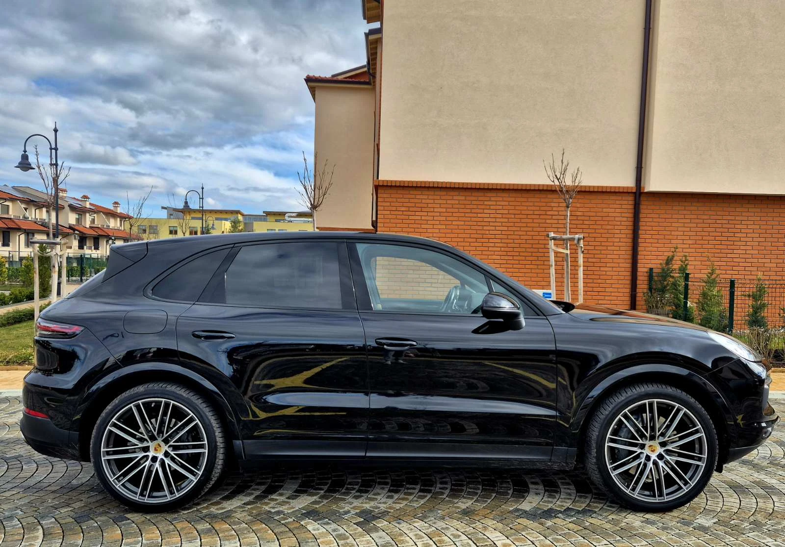Porsche Cayenne S* BOSE* PANO* TOP - изображение 2