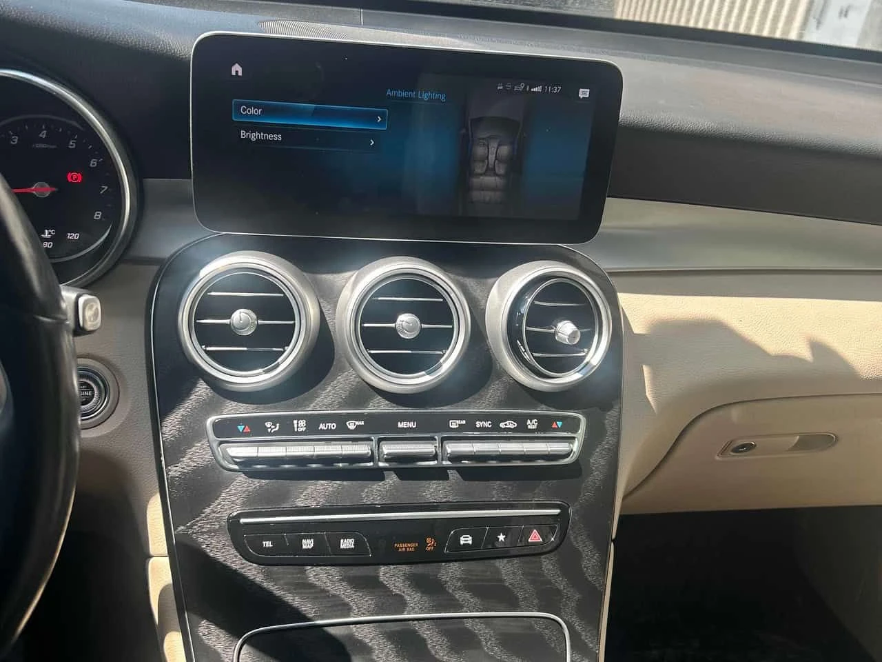Mercedes-Benz GLC 300 * 360 * ПОДГРЕВ * ПАМЕТ * NAVI, снимка 9 - Автомобили и джипове - 54460399