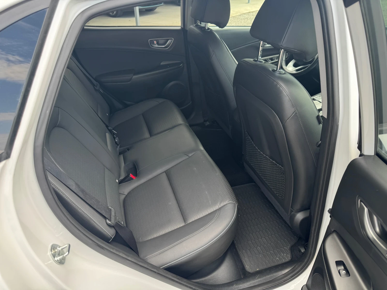 Hyundai Kona Electric 64kwH 100%soh 59.000км Термо П. Full, снимка 13 - Автомобили и джипове - 55144944