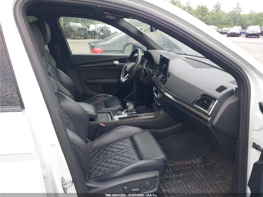 Audi SQ5 PREMIUM PLUS TFSI QUATTRO TIPTRONIC / DISTRONIC , снимка 7 - Автомобили и джипове - 55815512