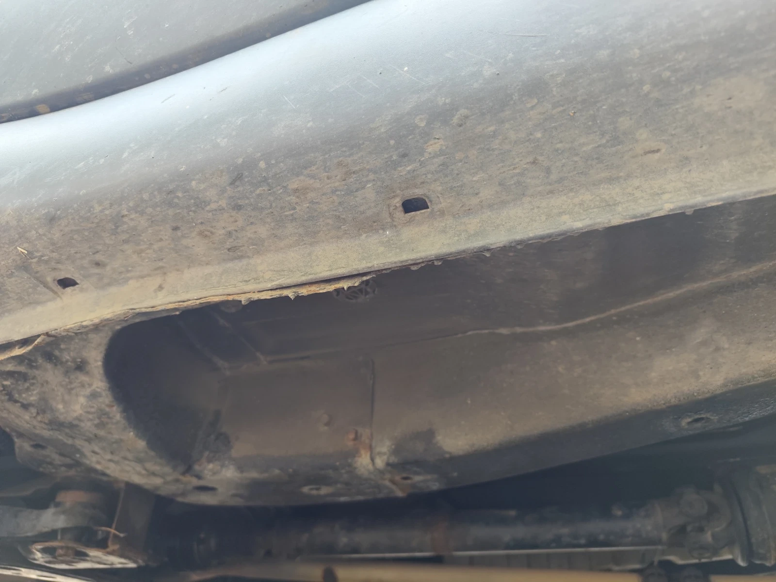 Mazda Tribute 2.0 4x4, снимка 15 - Автомобили и джипове - 55835920