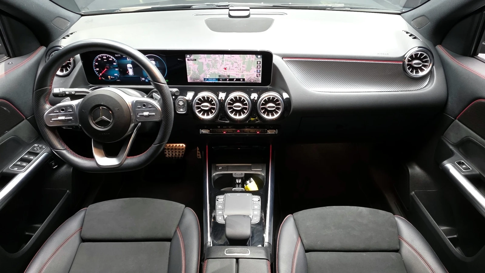 Mercedes-Benz GLA 250 4MATIC | ACC | Шибедах | Памет, снимка 5 - Автомобили и джипове - 56009683