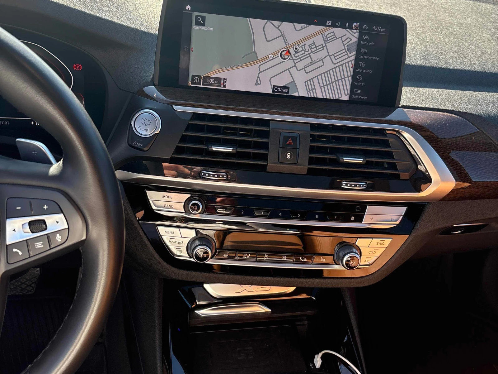 BMW X3  xDrive30i/ Hud / Harman Kardon / Carfax, снимка 9 - Автомобили и джипове - 56149729