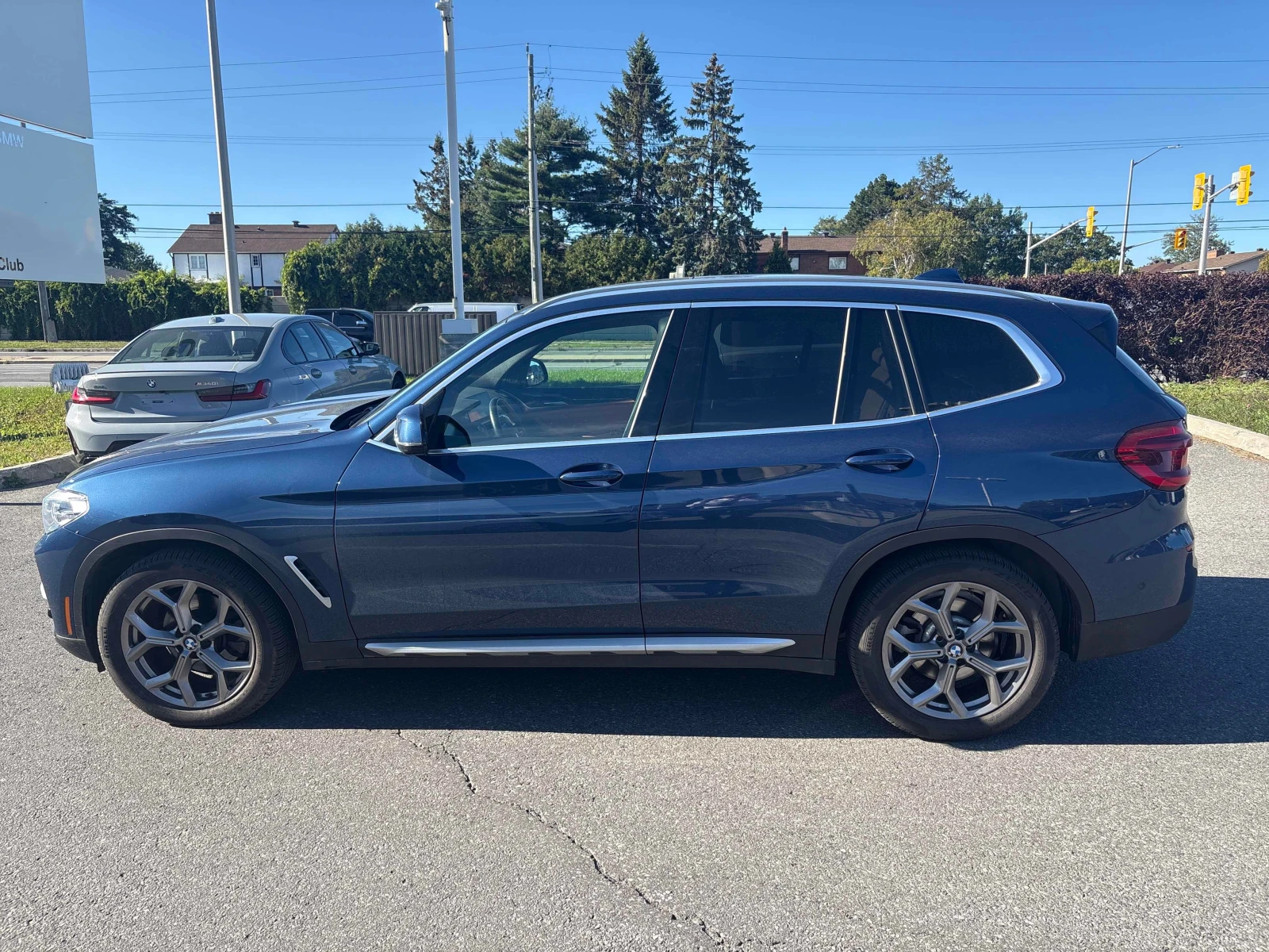 BMW X3  xDrive30i/ Hud / Harman Kardon / Carfax, снимка 2 - Автомобили и джипове - 56149729