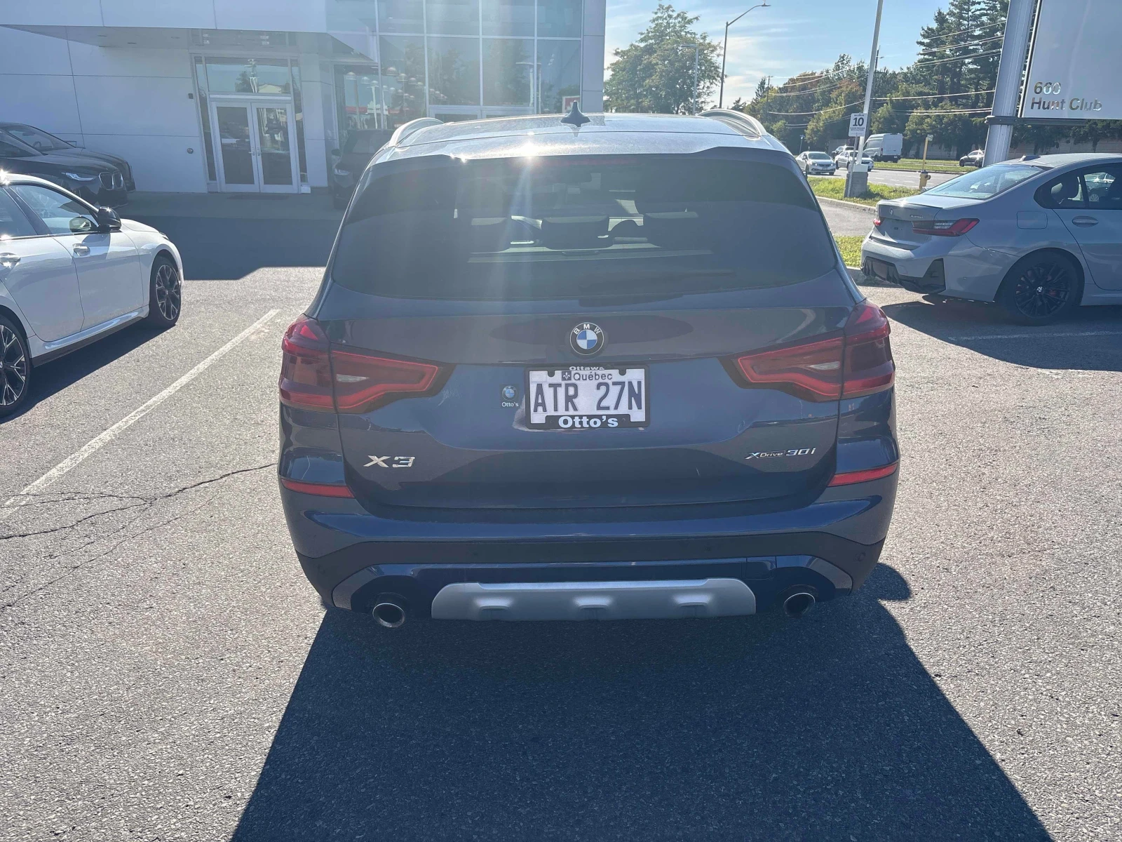 BMW X3  xDrive30i/ Hud / Harman Kardon / Carfax, снимка 4 - Автомобили и джипове - 56149729