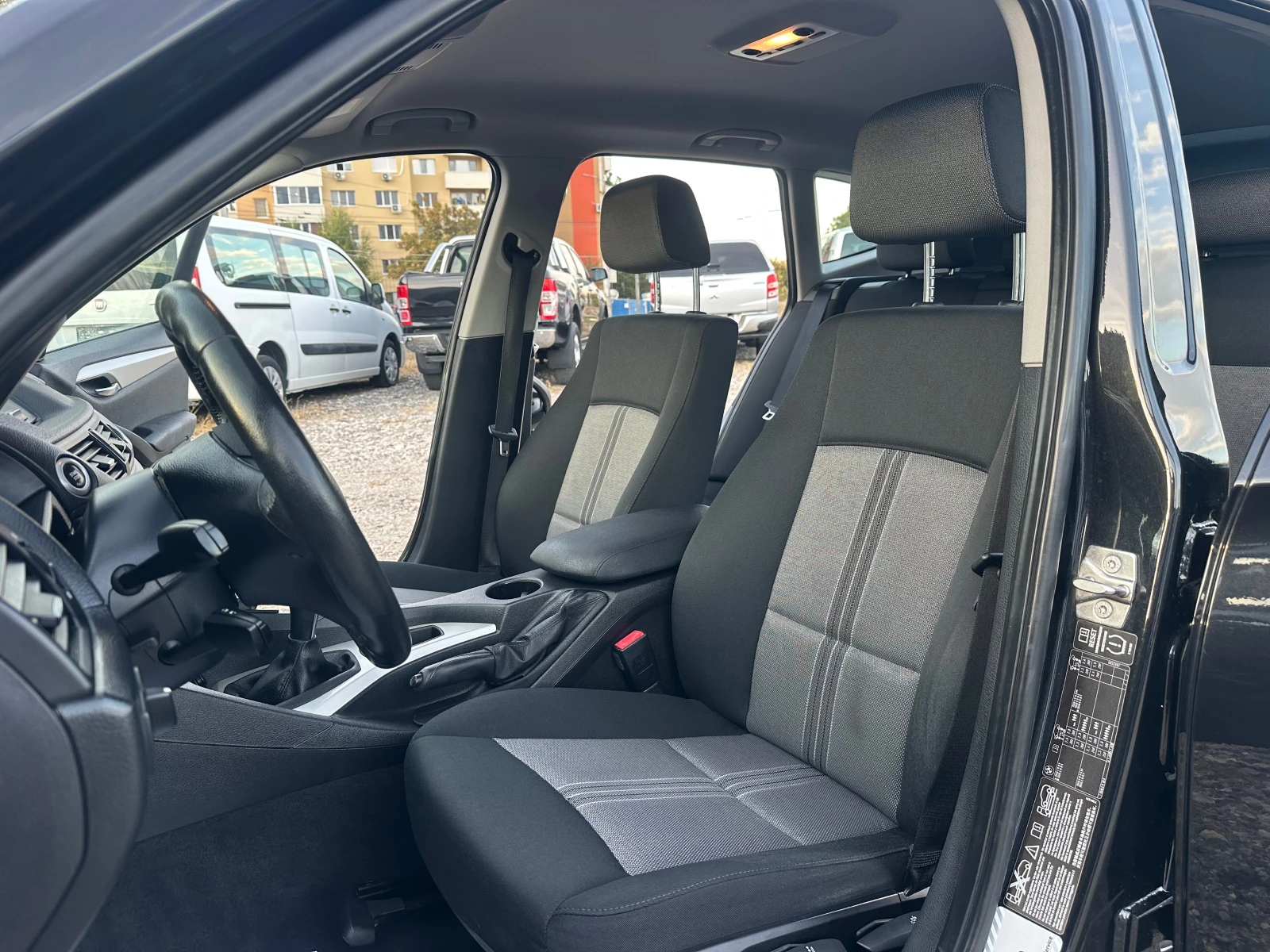 BMW X1 2.0TDI 143kc 4X4 ���� ���� | Mobile.bg � ����������� 9
