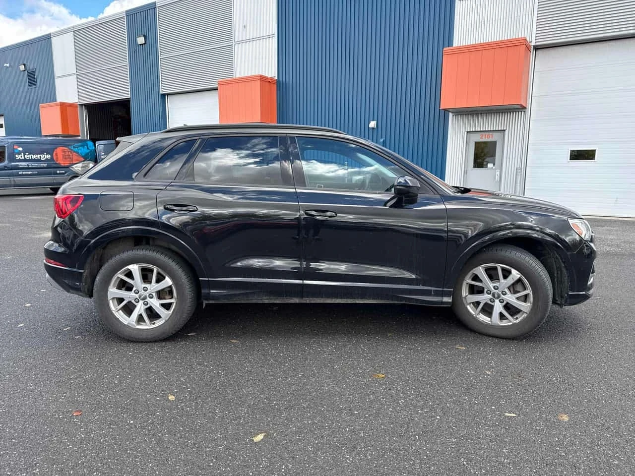 Audi Q3 * Komfort * CARFAX * ��� ������������ ������ | Mobile.bg � ����������� 3