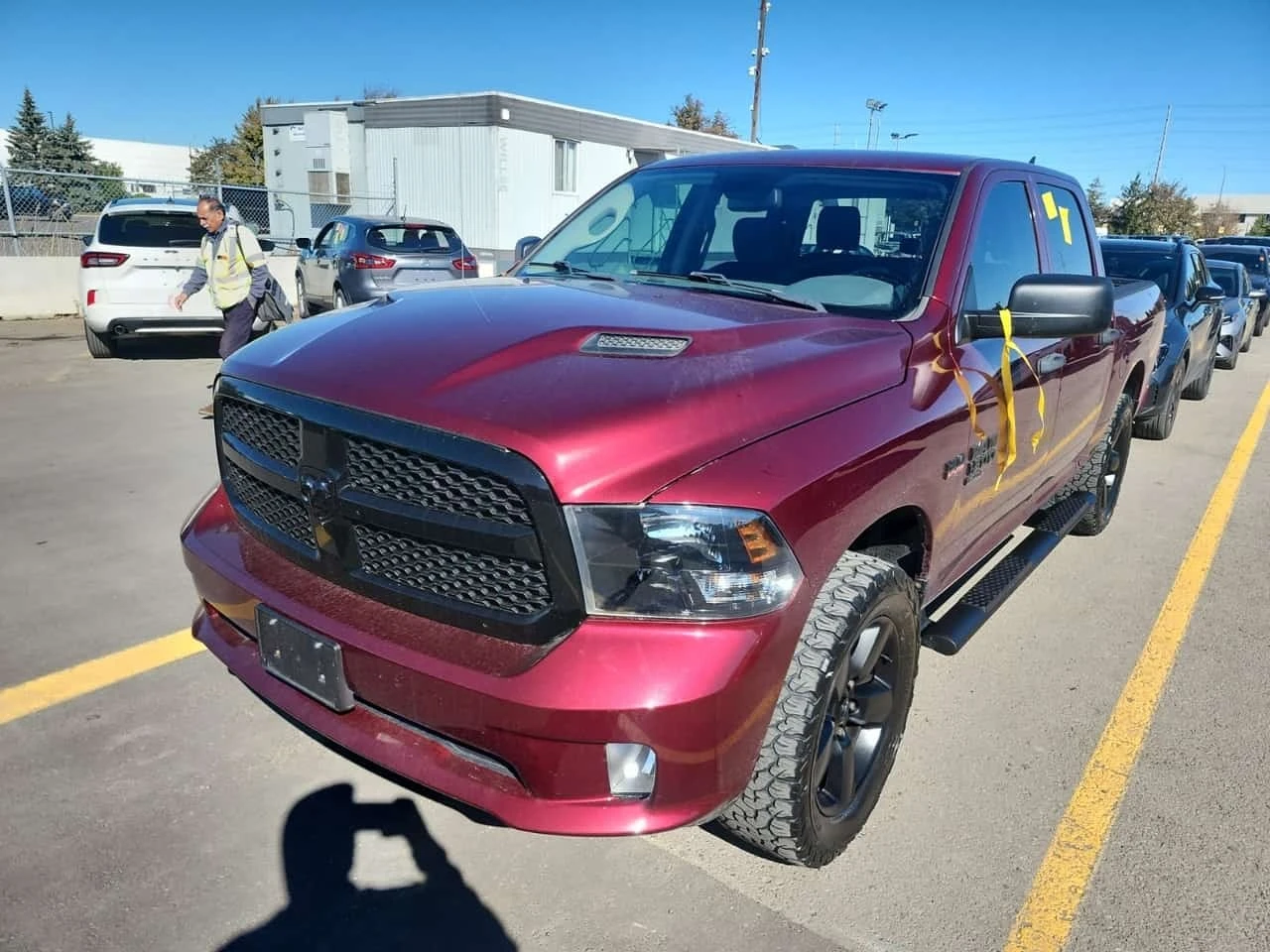 Dodge RAM 1500 * 4x4 Crew Cab 5'7" Box Express Crew Cab S