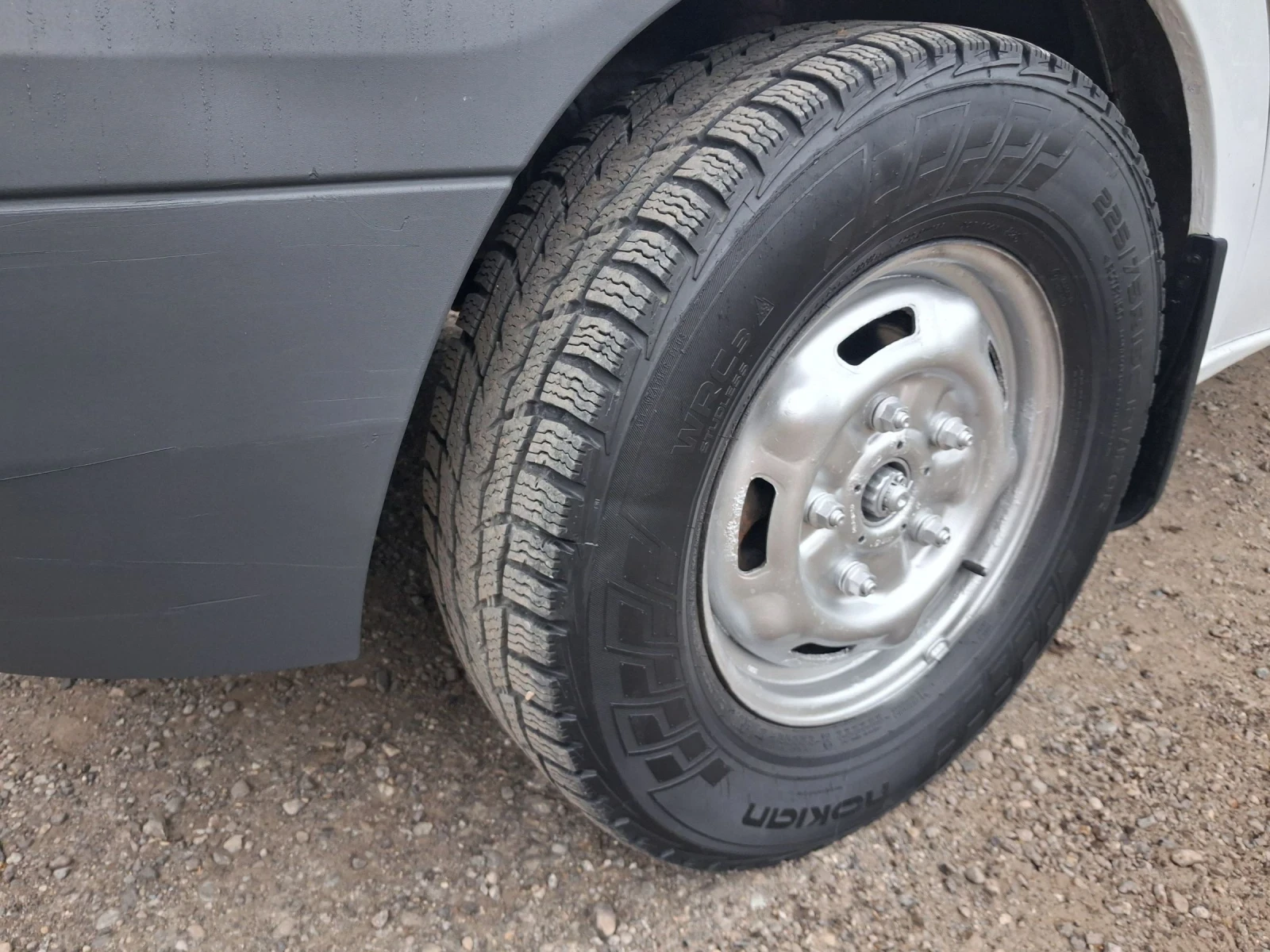 Ford Transit 2.4 , 116 к.с. Бордови 4.20м. 6 скорости 3 места, снимка 14 - Бусове и автобуси - 54691412