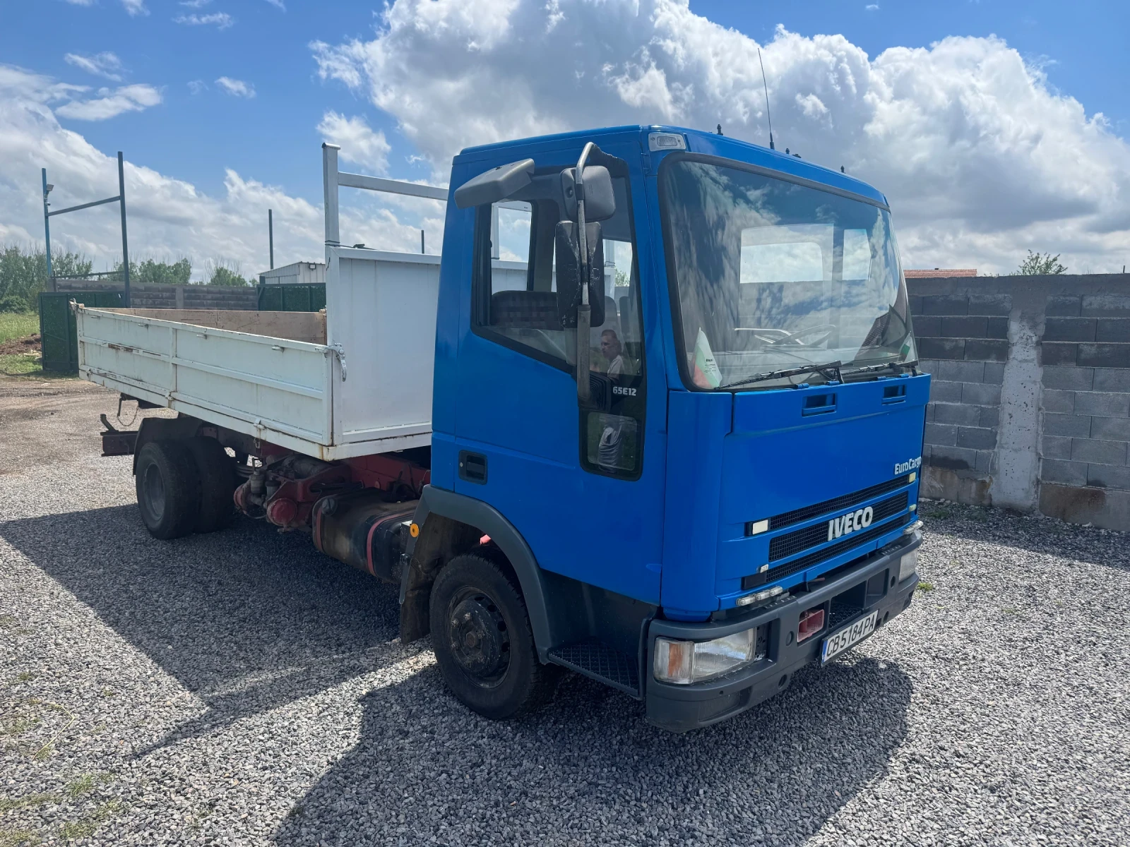Iveco Eurocargo ТРИСТРАНЕН, снимка 3 - Камиони - 54781748