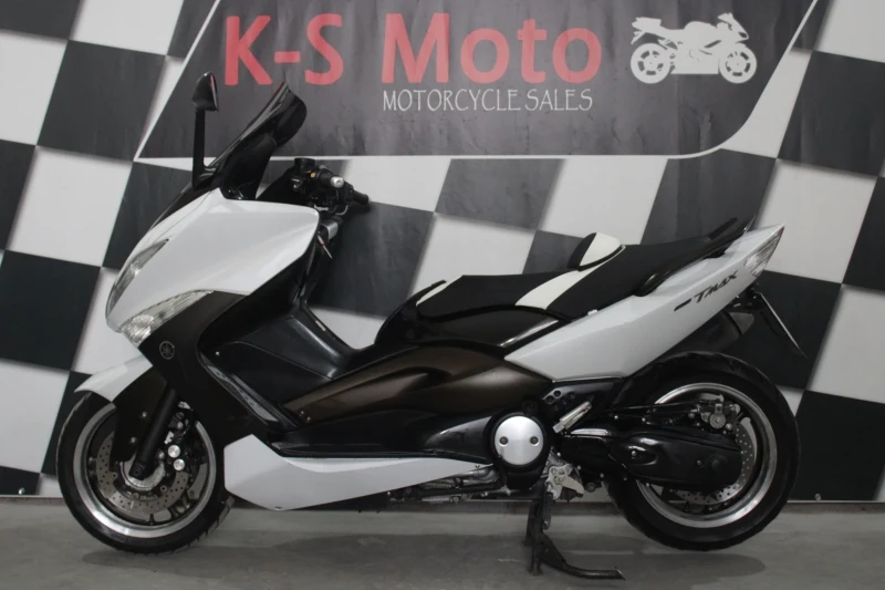 Yamaha T-max 2010г. White MAX anniversary, снимка 3 - Мотоциклети и мототехника - 49471058