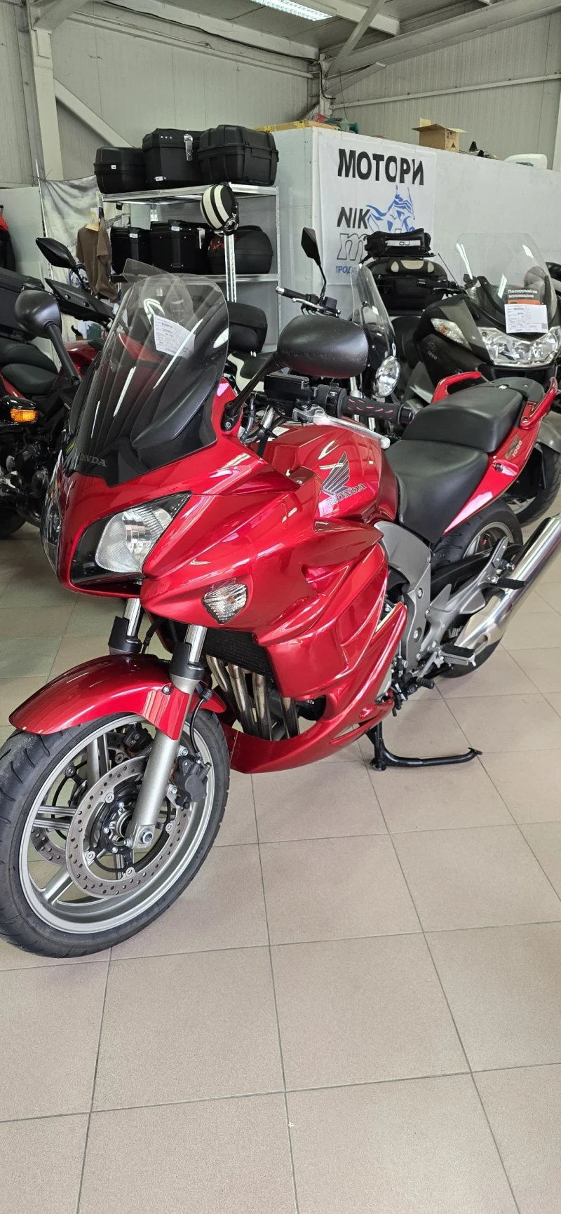 Honda Cbf 1000 Tuning ! Като нов ! Лизинг !