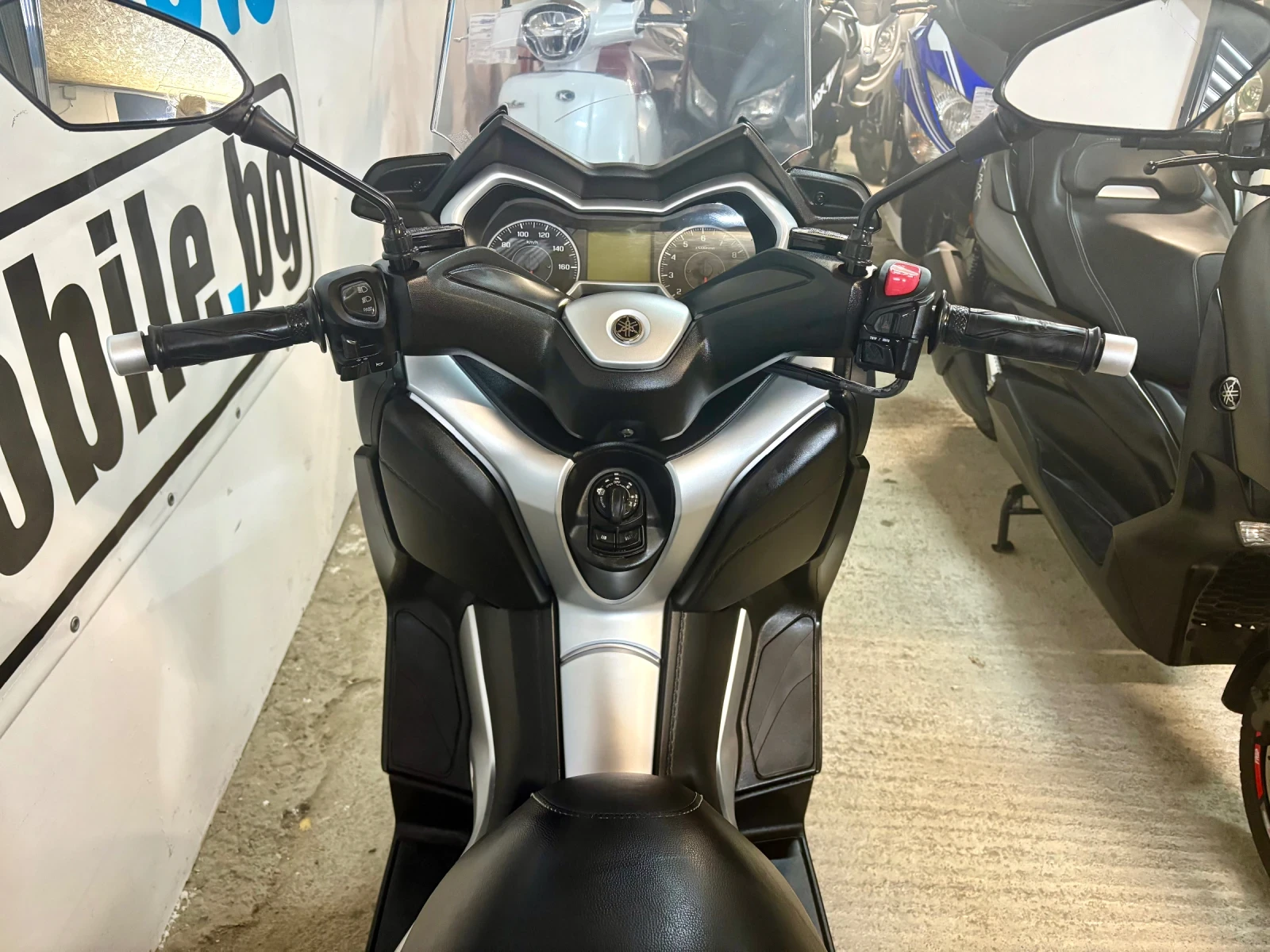 Yamaha X-max 300i ABS TCS Service Book!! - изображение 9