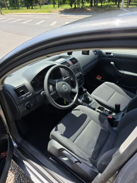 VW Golf 1.9 Tdi, снимка 9