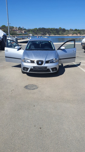 Seat Ibiza, снимка 1 - Автомобили и джипове - 45304726