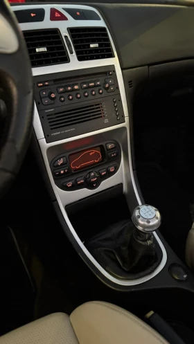 Обява за продажба на Peugeot 307 CC 2.0i Нов Внос Германия ~4 500 лв. - изображение 9 | Auto.bg Обява за продажба на Peugeot 307 CC 2.0i Нов Внос Германия ~4 500 лв. - изображение 9