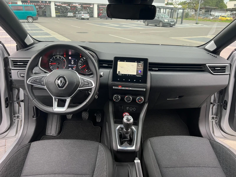 Renault Clio 1.0TCE* NAVI, снимка 12 - Автомобили и джипове - 47985197