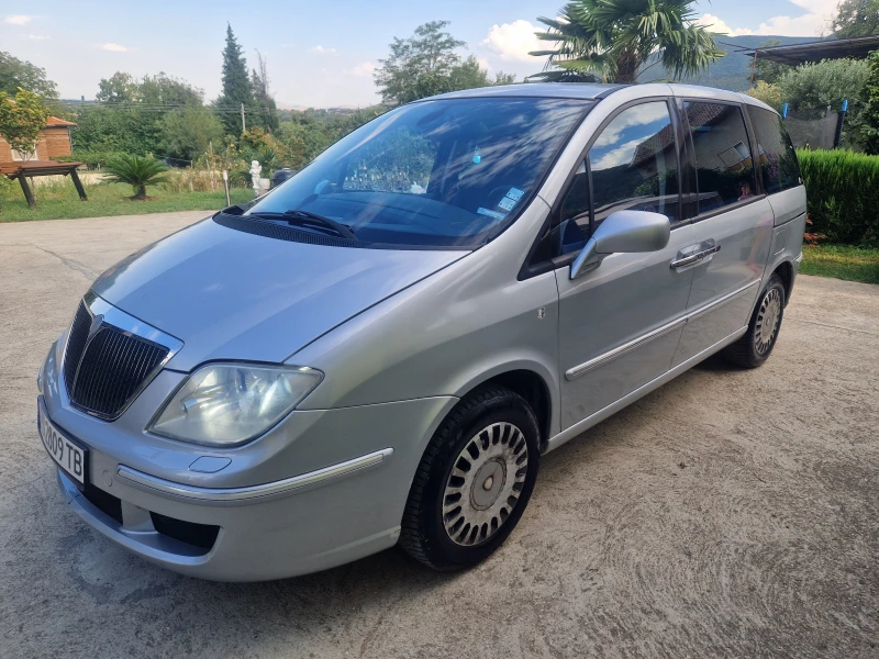 Lancia Phedra 2.2 JTD 7местна., снимка 3 - Автомобили и джипове - 47133542