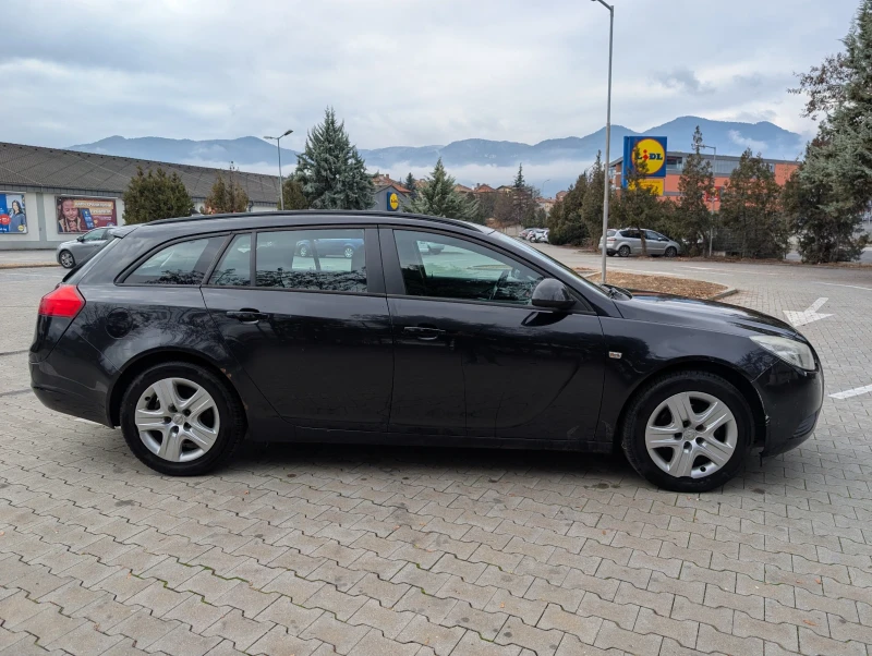 Opel Insignia, снимка 4 - Автомобили и джипове - 48222891