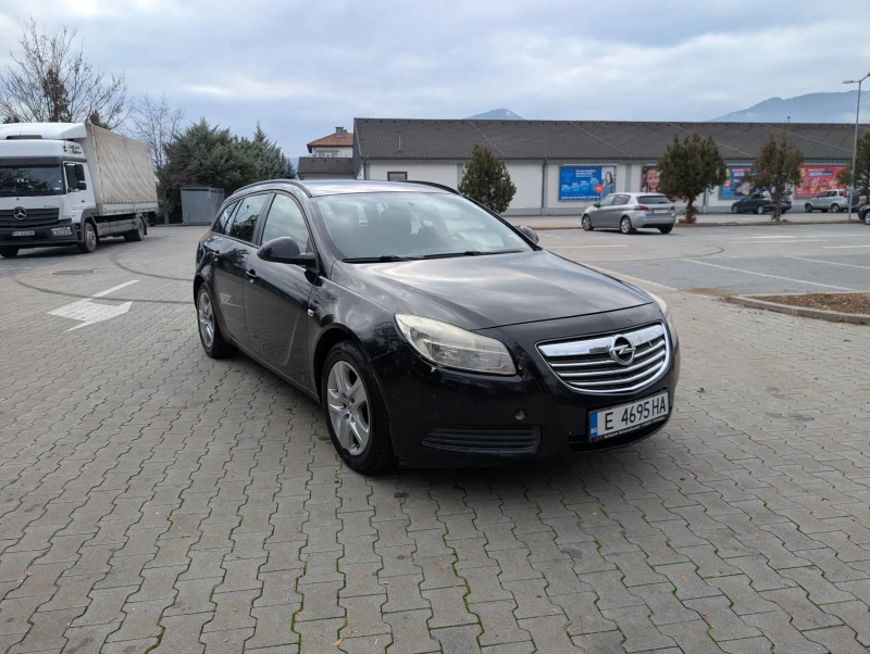 Opel Insignia, снимка 3 - Автомобили и джипове - 48222891