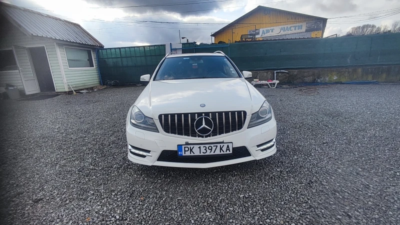 Mercedes-Benz C 220 2, 2-AMG , снимка 5 - Автомобили и джипове - 48294777