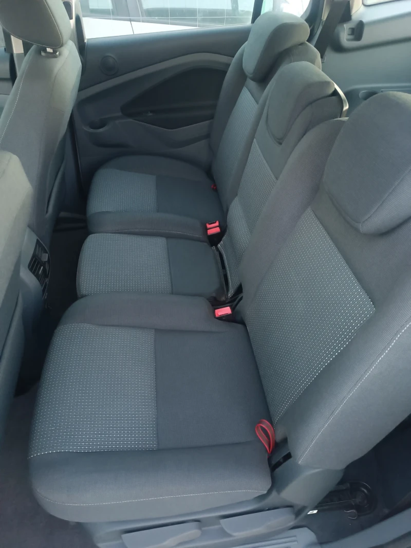 Ford Grand C-Max 1, 6i, КОЛЕДНА ПРОМОЦИЯ, 7 места, ЛИЗИНГ , снимка 12 - Автомобили и джипове - 52406993