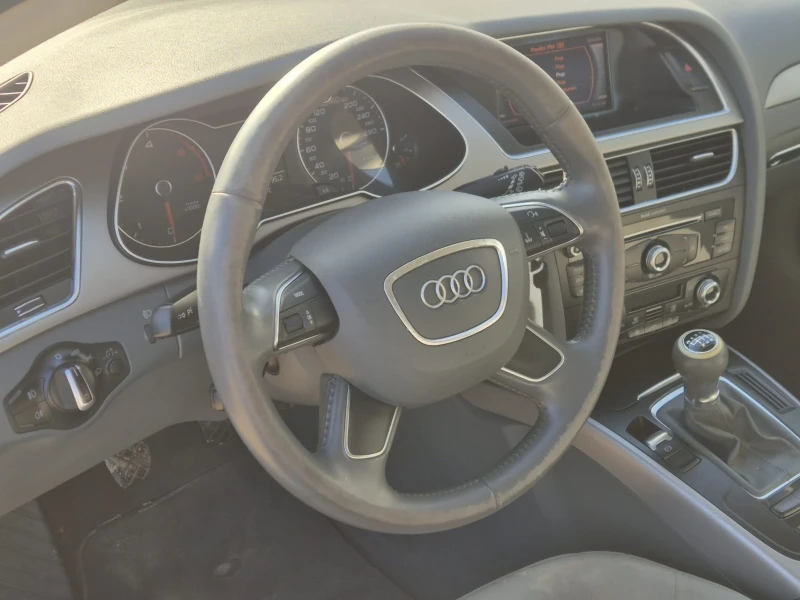 Audi A4 2.0TDI QUATTRO EURO 5, снимка 9 - Автомобили и джипове - 52825301