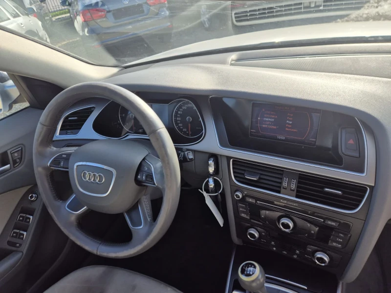 Audi A4 2.0TDI QUATTRO EURO 5, снимка 10 - Автомобили и джипове - 52825301
