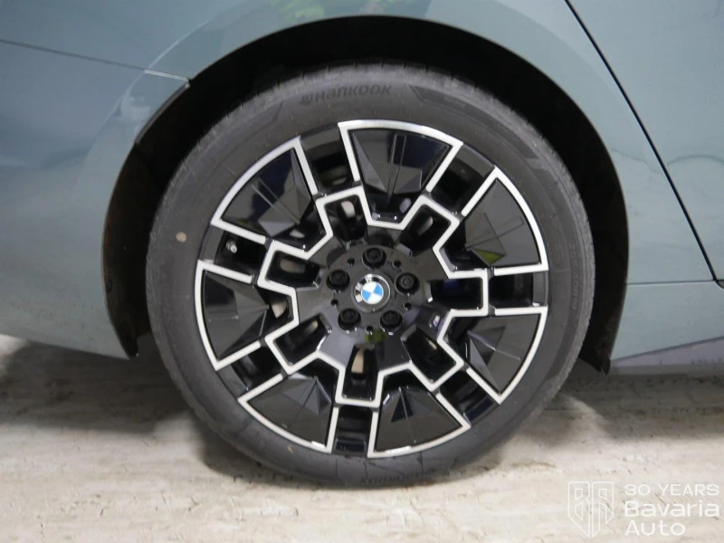 BMW i4 M50 xDrive, снимка 15 - Автомобили и джипове - 52833485