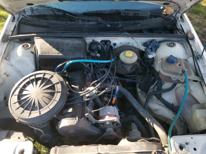 Audi 80 1.8S, снимка 9 - Автомобили и джипове - 52910019
