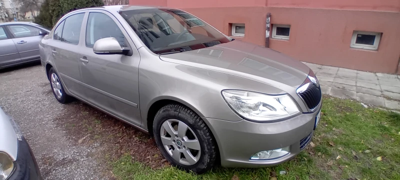 Skoda Octavia, снимка 4 - Автомобили и джипове - 52922845