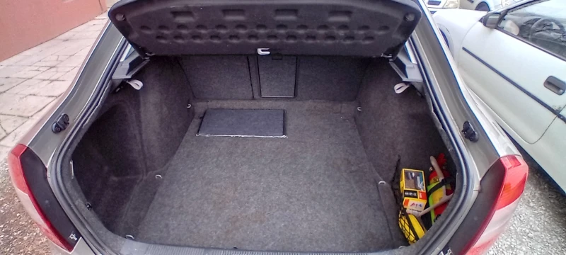 Skoda Octavia, снимка 11 - Автомобили и джипове - 52922845