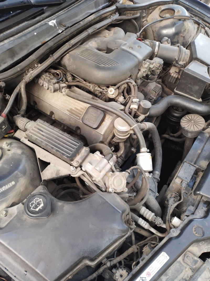 BMW 316, снимка 17 - Автомобили и джипове - 53032384