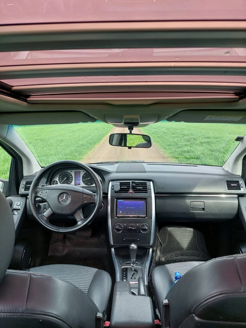 Mercedes-Benz B 200, снимка 9 - Автомобили и джипове - 53485271