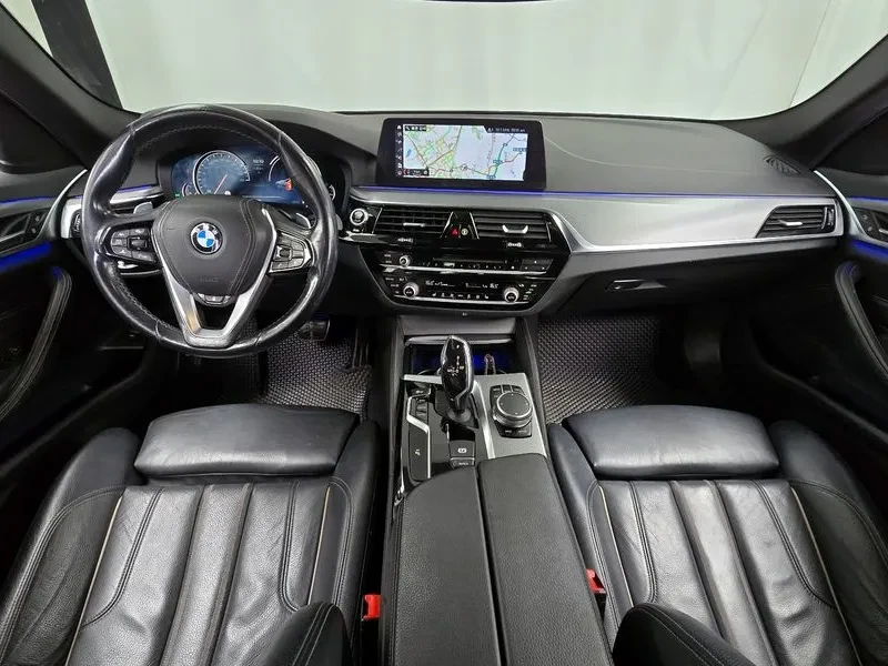 BMW 530 I XDRIVE M SPORTS, снимка 7 - Автомобили и джипове - 55118825