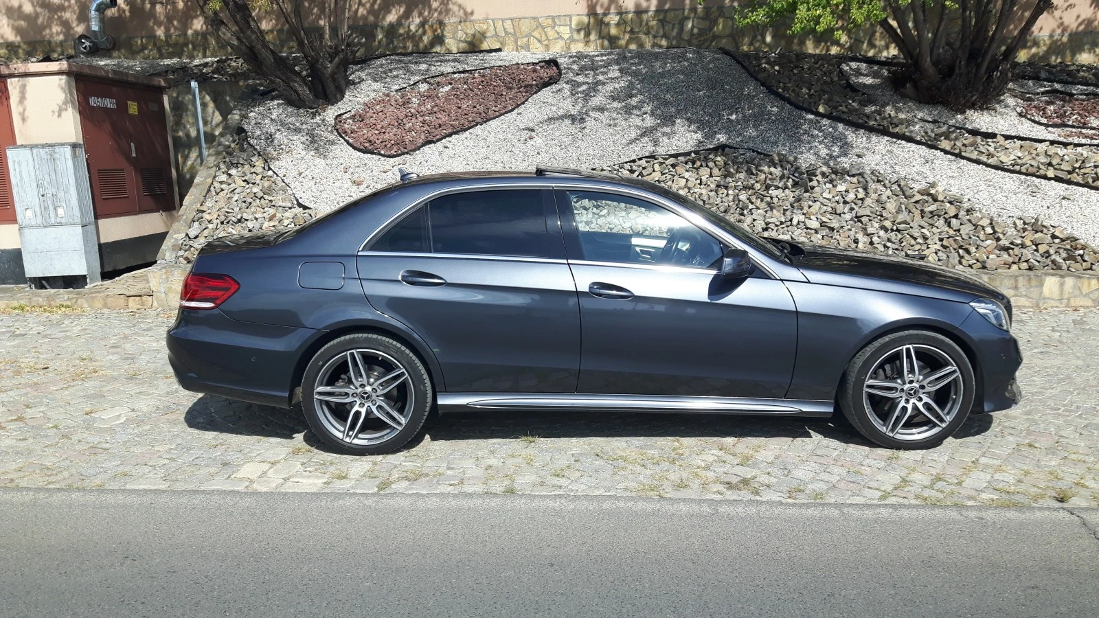 Mercedes-Benz E 350 AMG   9G tronik plus - изображение 3