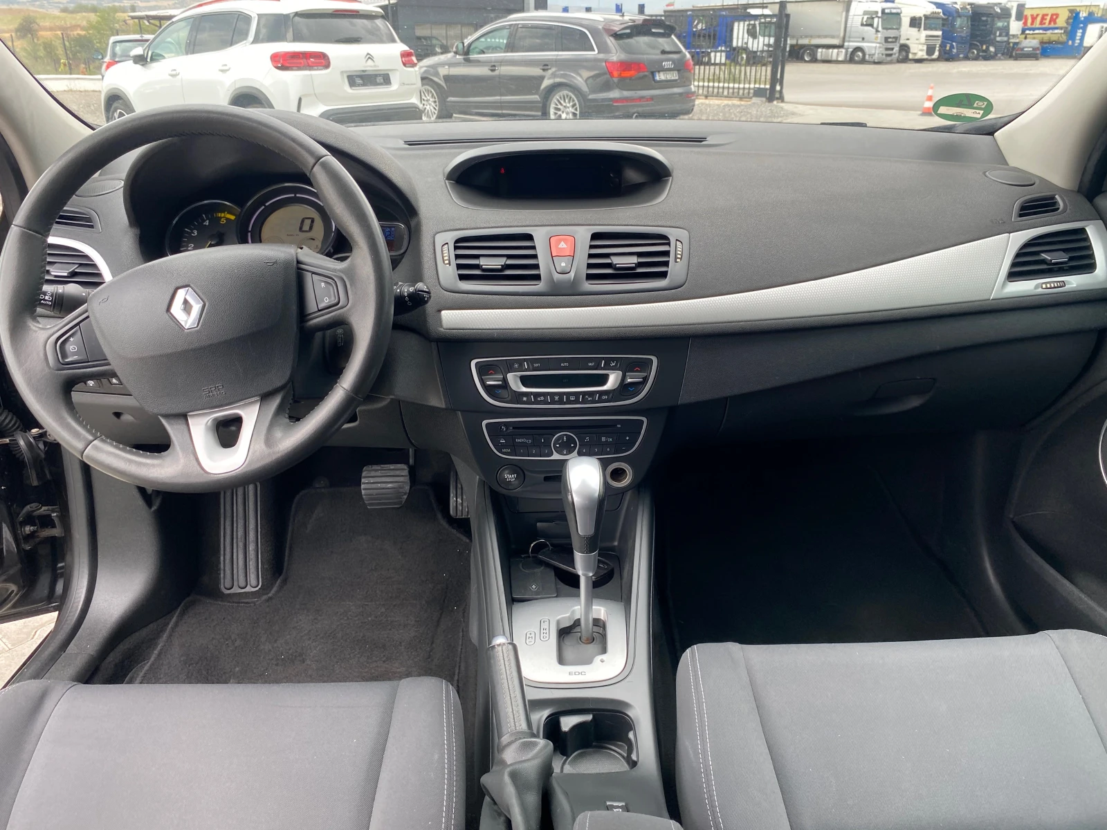 Renault Megane 1.5dci - изображение 10