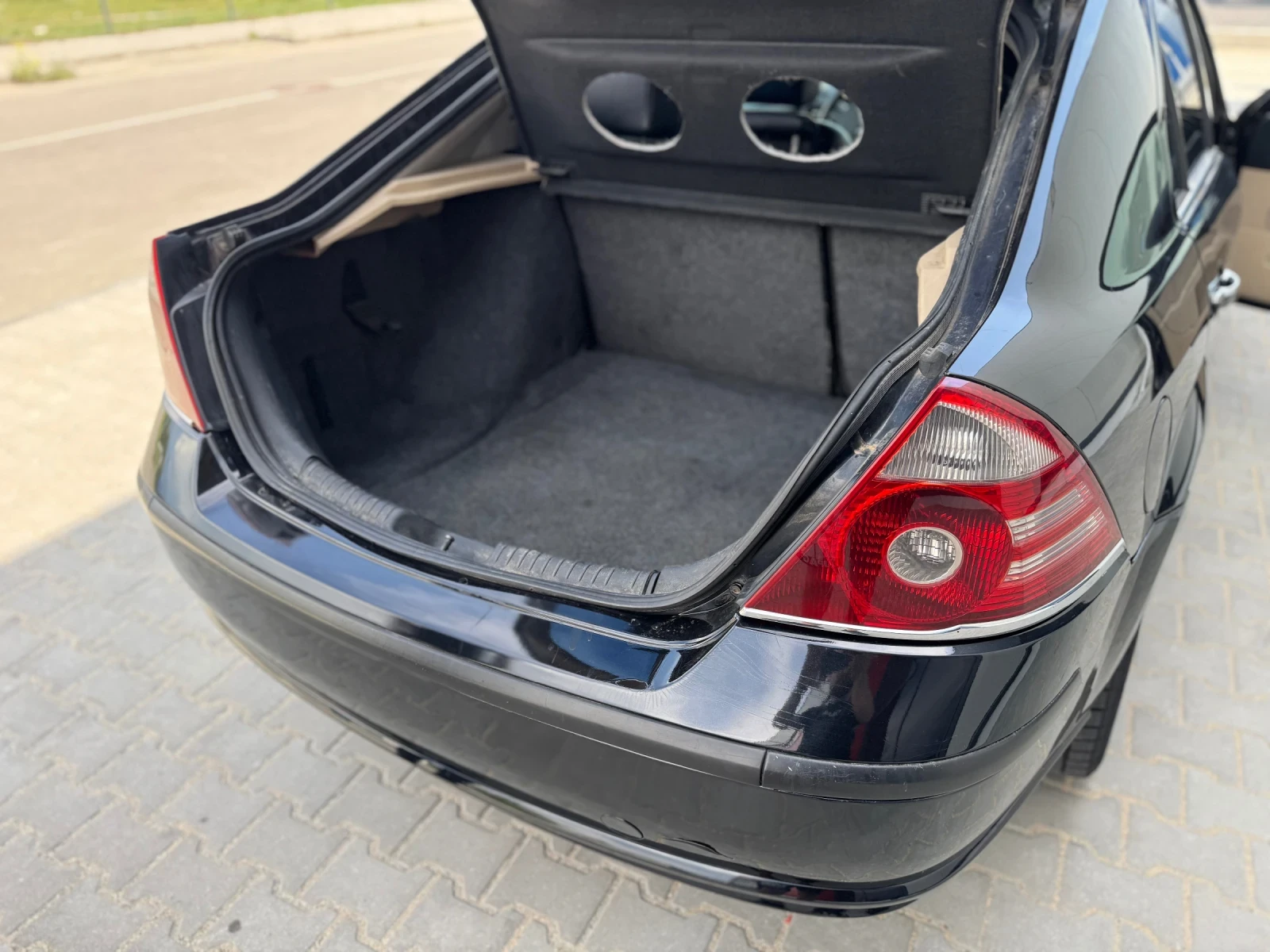 Ford Mondeo 2.2TDCI - изображение 8