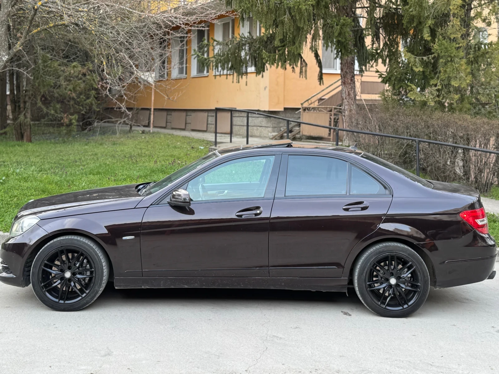 Mercedes-Benz C 300 CDI * 4matic* Facelift*  | Mobile.bg � ����������� 4