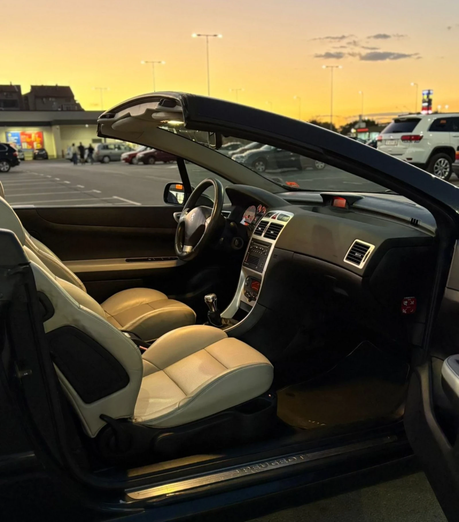 Peugeot 307 CC 2.0i Нов Внос Германия - изображение 9