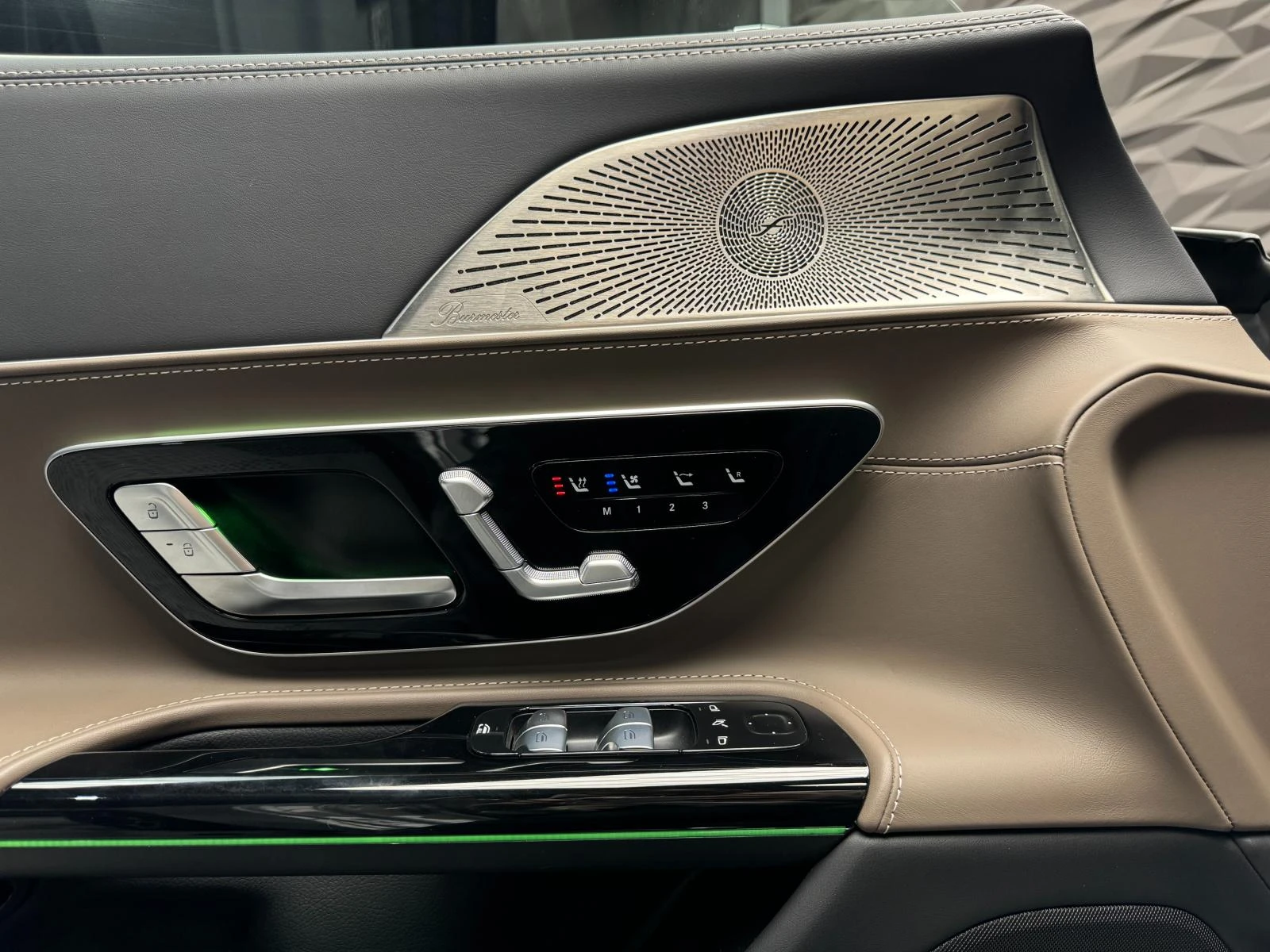 Mercedes-Benz SL 63 AMG 4Matic+ Lift* Burmester* *  360 | Mobile.bg   16