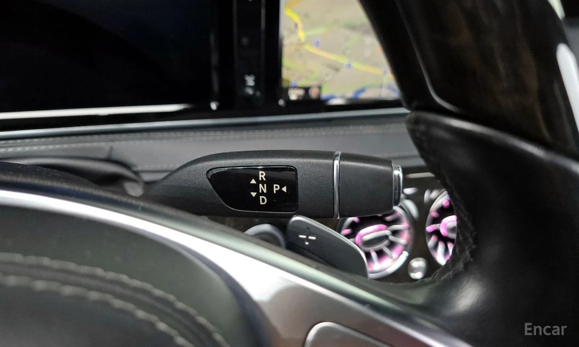 Mercedes-Benz SL 500  - изображение 9