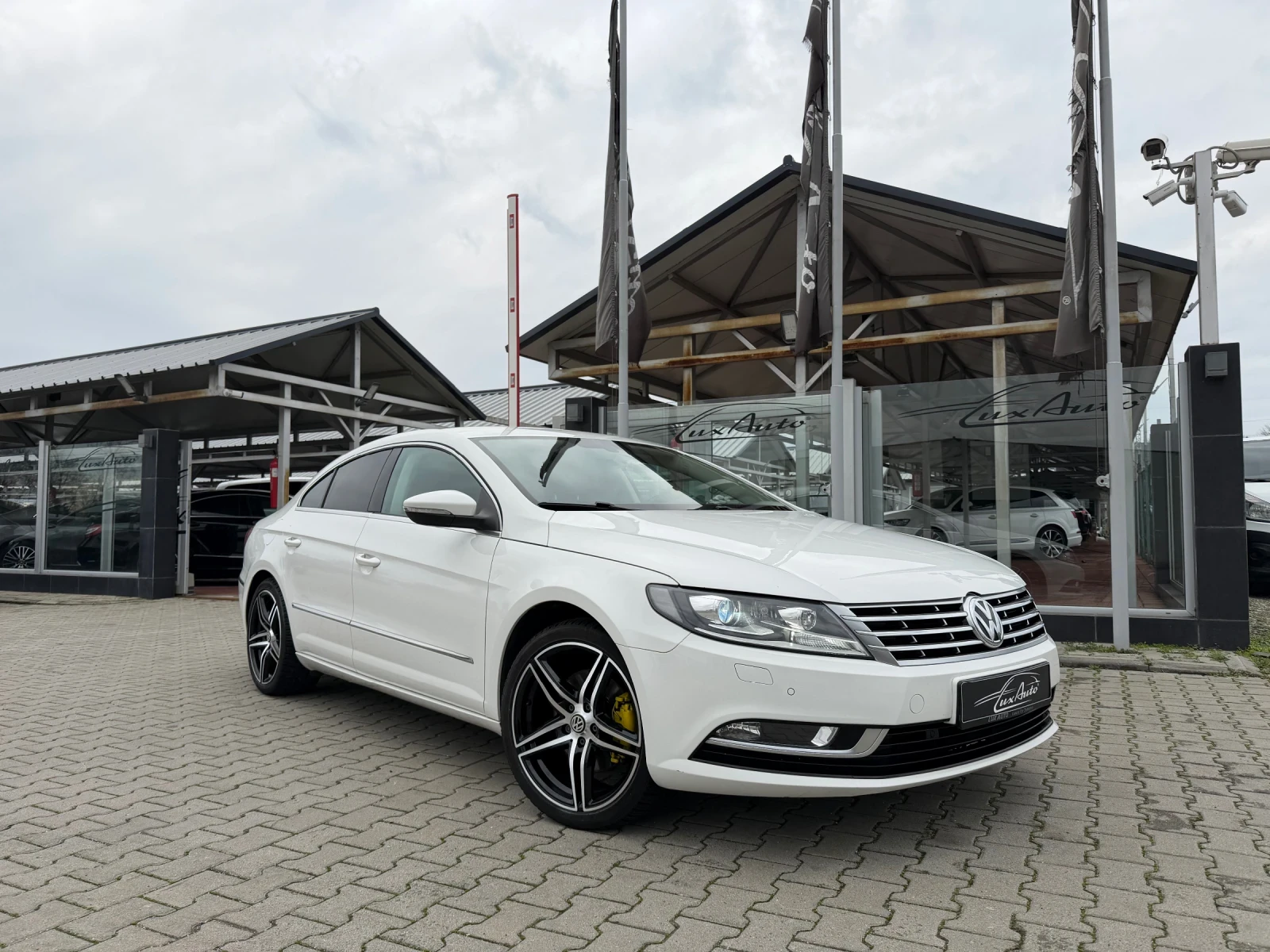 VW CC 2.0TDI#R-LINE#RECARO#NAVI#CAMERA#171000KM | Mobile.bg � ����������� 2