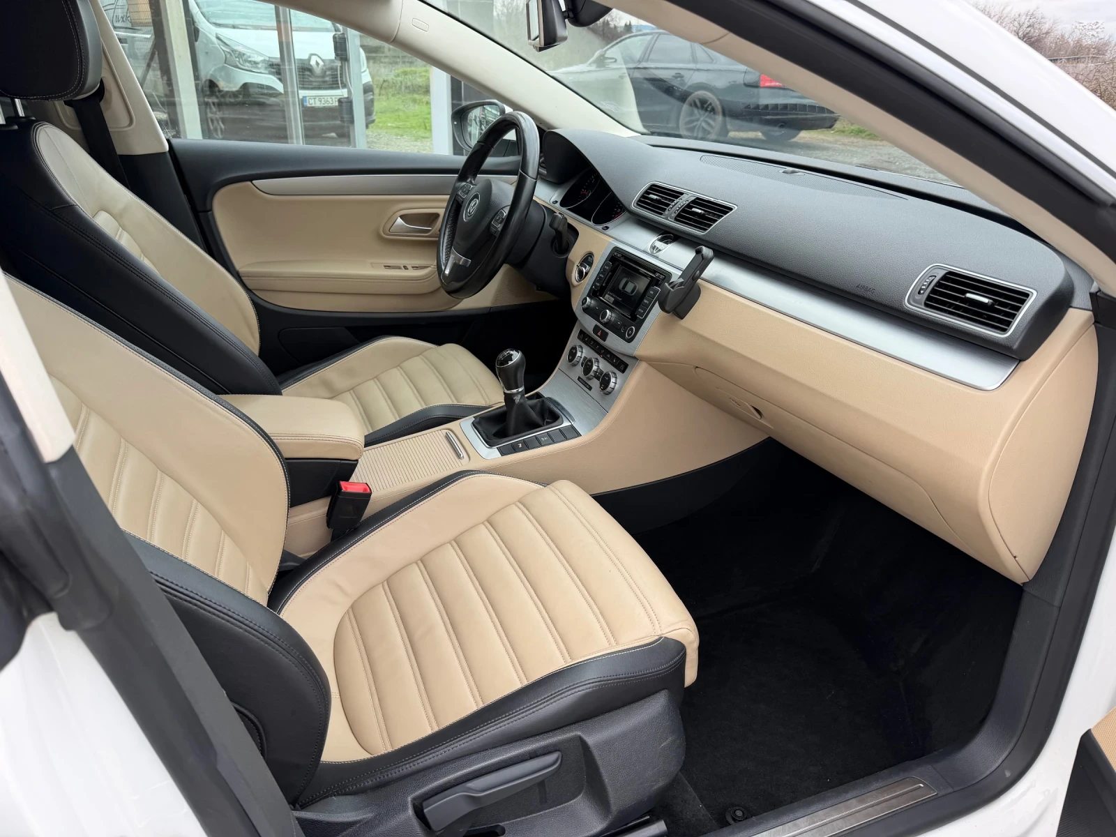 VW CC 2.0TDI#R-LINE#RECARO#NAVI#CAMERA#171000KM | Mobile.bg � ����������� 12