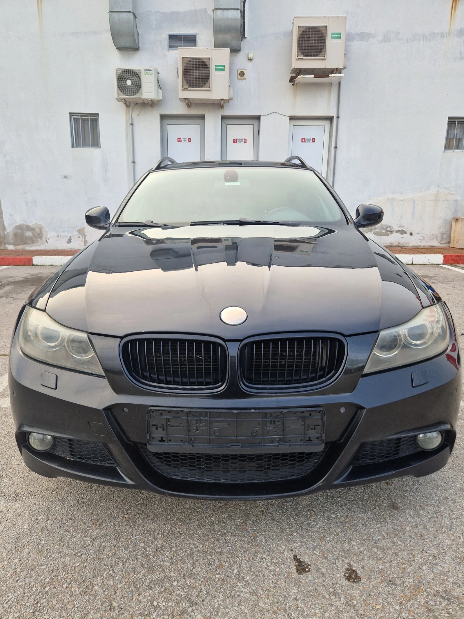 BMW 320 FACE Full M-pak Leder Navi Panorama  - изображение 2